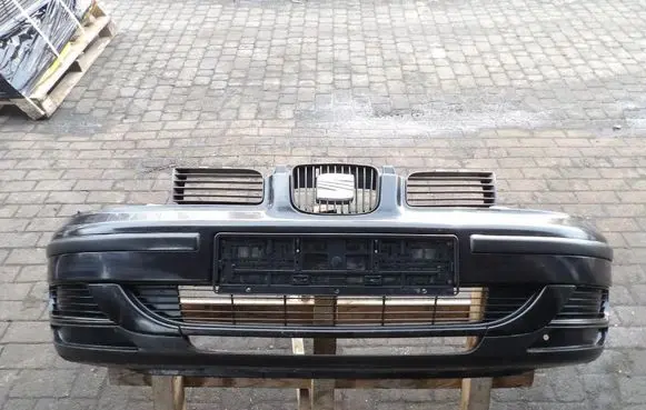 Seat Toledo II (1M) Front bumper 