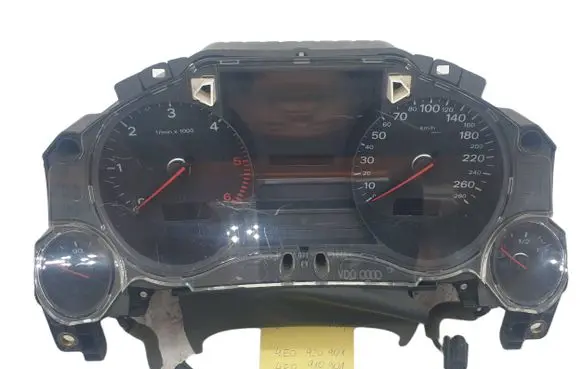 Audi A8 S8 D3 4E Speedometer (instrument cluster) 4E0920901