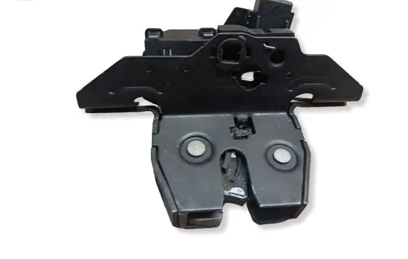 Opel Astra J Tailgate/trunk/boot lock/catch/latch 13500195