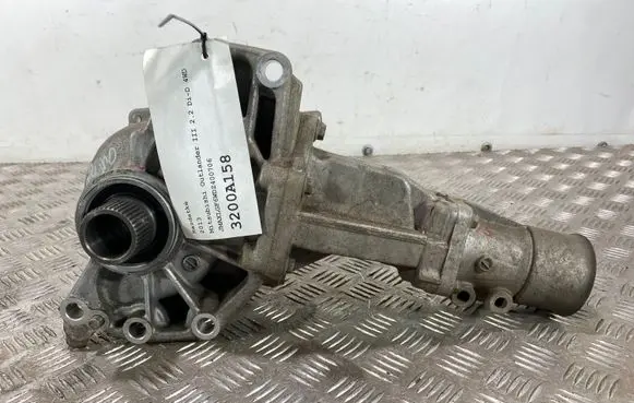 Mitsubishi Outlander Gearbox transfer box case 3200A158