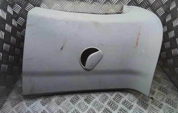 Volkswagen Transporter - Caravelle T5 (D)pillar trim (top) 7H3867246H 7H3867246J 7H3867246