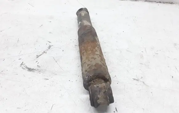 Mitsubishi Pajero Sport I Rear shock absorber/damper