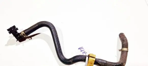 Nissan Primera Engine coolant pipe/hose