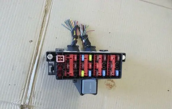 Ford Fiesta Fuse box set