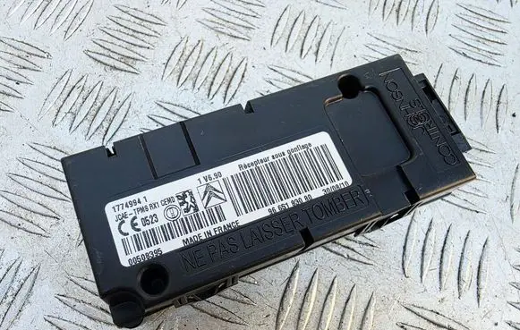 Peugeot 3008 I Bluetooth control unit module 9665183080