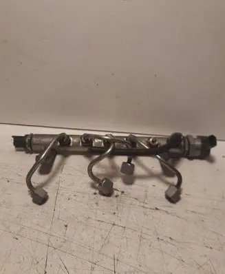 Citroen C5 Fuel main line pipe 9670890580