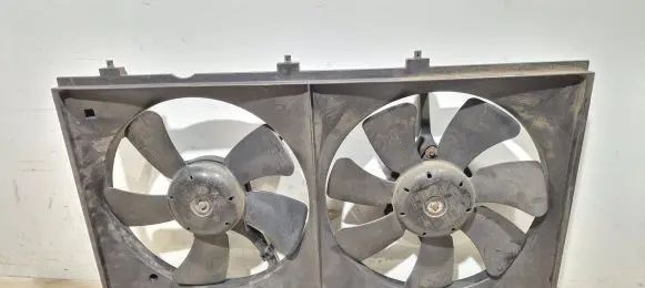 Mitsubishi Lancer Electric radiator cooling fan MR968365