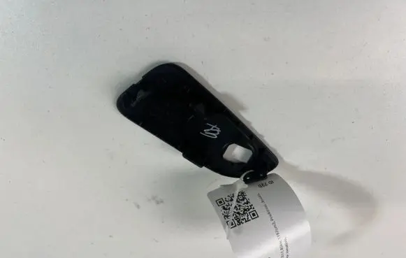 Nissan Juke I F15 Other interior part 684861KE3A