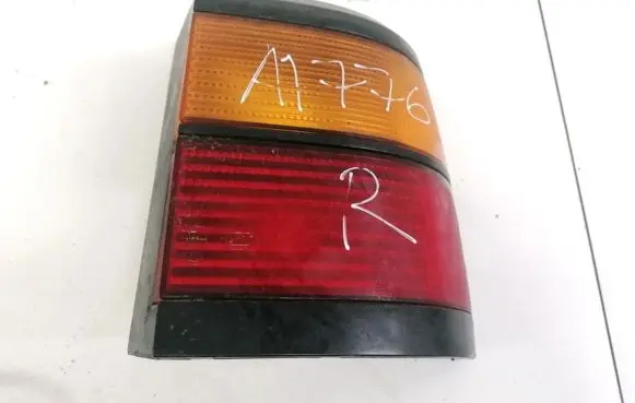 Volkswagen PASSAT B3 Rear/tail lights