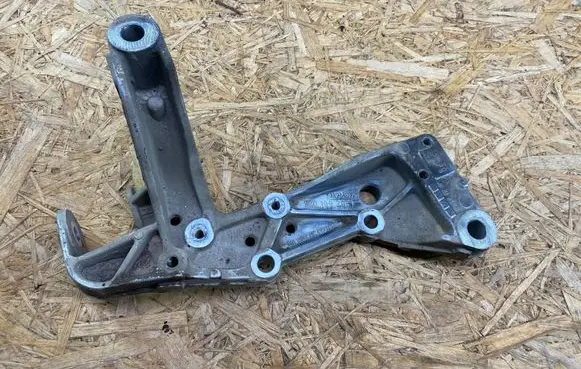 Skoda Octavia Mk2 (1Z) Other front suspension part 1K0199296F