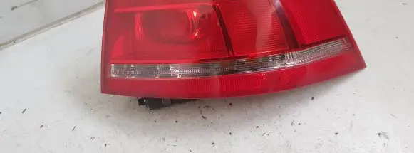 Volkswagen PASSAT B7 Rear/tail lights 3AF945096C