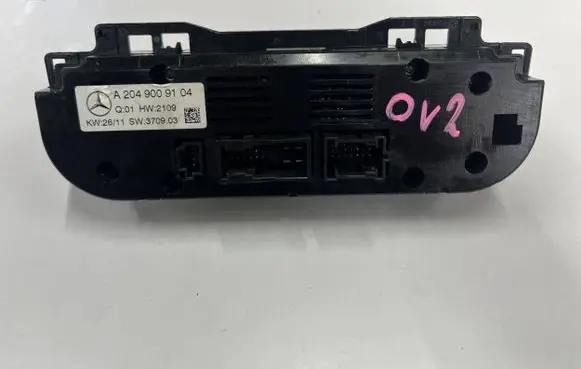 Mercedes-Benz C W204 Climate control unit A2049009104 SW370903 Q01HW2109