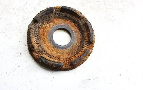Toyota Avensis T250 Front coil spring rubber mount 