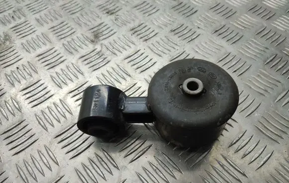 KIA Sorento Engine mount bracket 219142W000