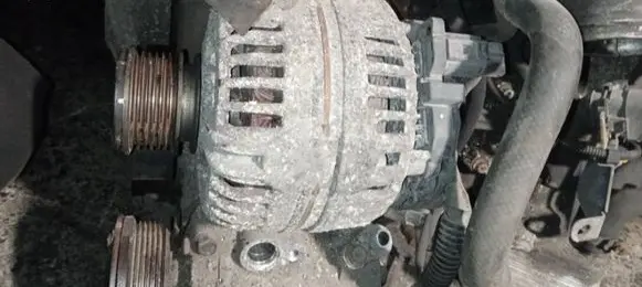 Mitsubishi Lancer X Generator/alternator 06F903023F 0124525091