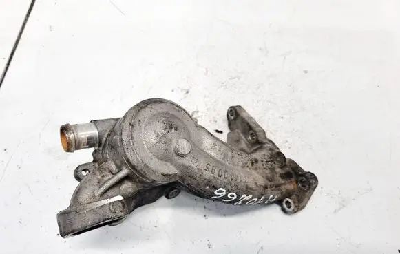 Mercedes-Benz Vito Viano W639 Engine coolant pipe/hose A6461410095