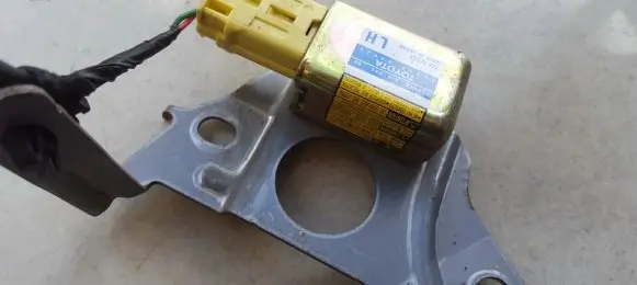 Toyota RAV 4 (XA20) Airbag deployment crash/impact sensor 8983442020 89834-42020