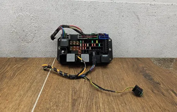 Fuse box set