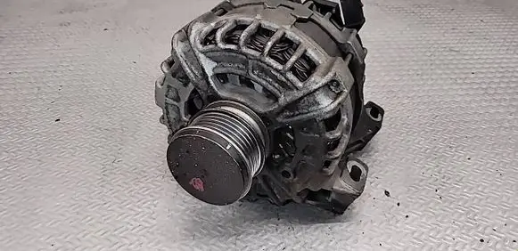 Volvo V60 Generator/alternator 30659131 0125811059