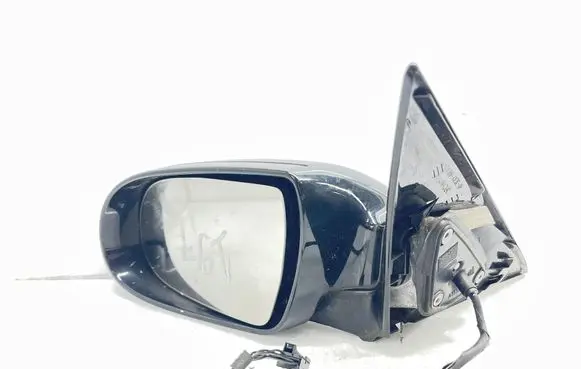 Front door electric wing mirror