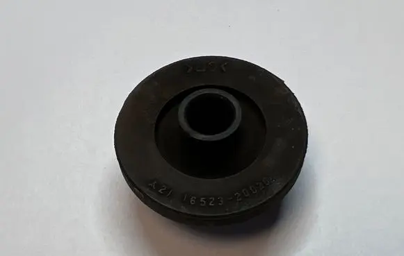 Radiator mount bracket