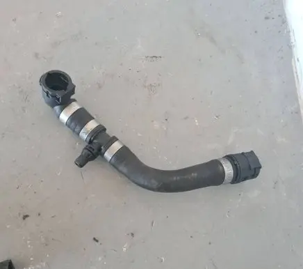 BMW 7 G11 G12 Electric car engine cooling hoses/pipes 8602681