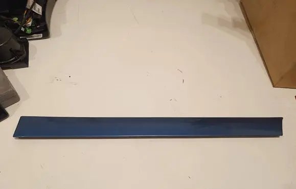 Audi A3 S3 8P Rear fender molding trim 8P3853699B LZ5C