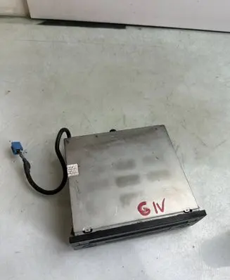 Volkswagen Golf IV CD/DVD changer 