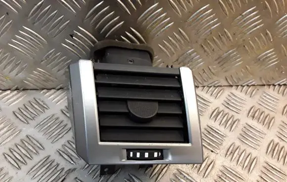 Land Rover Range Rover Sport L320 Dashboard air vent grill cover trim BD500190XXX
