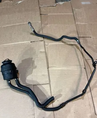 BMW 3 E90 E91 Power steering hose/pipe/line 6775536