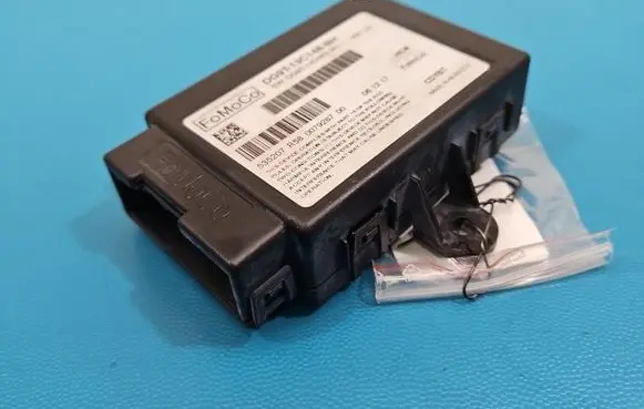 Ford Mondeo MK V Central body control module DG9T13C148BH IMPRK1565430