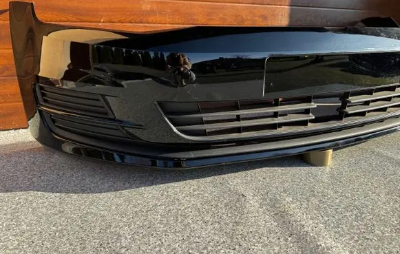 Volkswagen Golf VII Front bumper 5G0807221