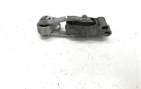 Volvo XC40 Engine mount bracket 31686299 31686298