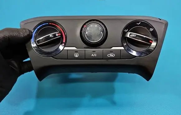 Hyundai i20 (GB IB) Climate control/heater control trim 97250C8110 IMPRK1566947