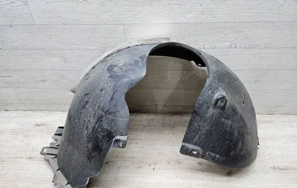 Volkswagen Golf VII Front wheel arch liner splash guards 5G0805977C