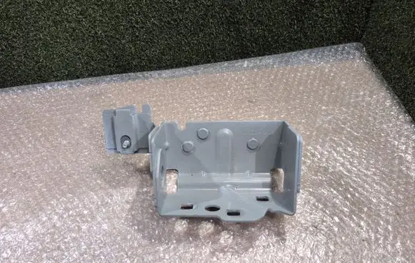 Renault Trafic III (X82) Engine bonnet/hood hinges 663519903R