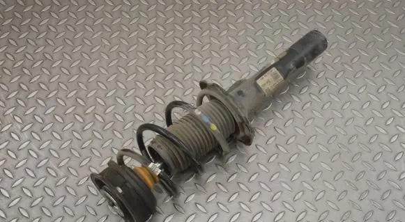 Volkswagen PASSAT B8 Front shock absorber/damper 3Q0413031BP