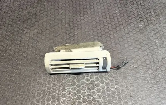 Audi A6 S6 C6 4F Dashboard side air vent grill/cover trim 4F0819383A