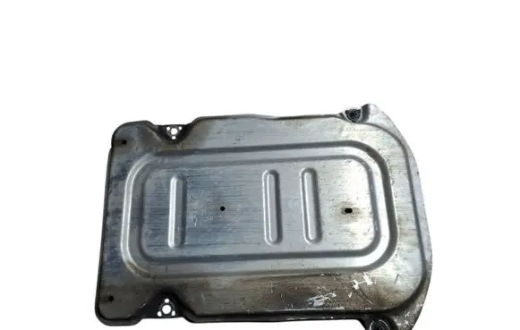 Seat Ibiza IV (6J,6P) Engine splash shield/under tray 2Q0825229B