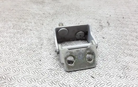 Chevrolet Lacetti Tailgate/trunk/boot hinge