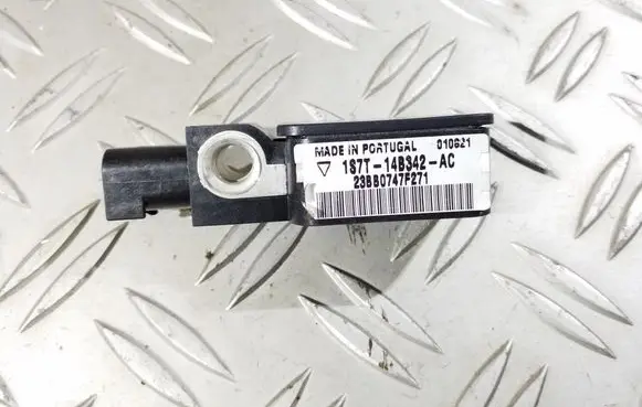 Ford Mondeo Mk III Airbag deployment crash/impact sensor 1S7T14B342AC