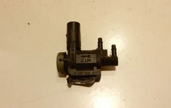 Audi A4 S4 B7 8E 8H Turbo solenoid valve 1J0906283C 21136