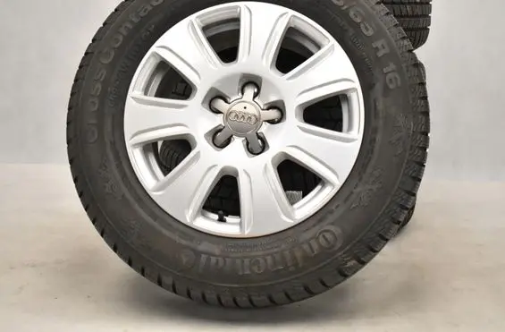 Audi Q3 F3 R16 alloy rim 8U0601025Q