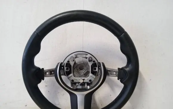 BMW 4 F32 F33 Steering wheel 308264110