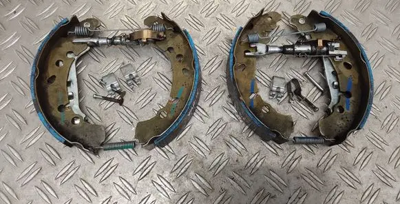 Toyota Yaris Brake pads (rear) 