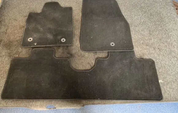 Ford Mustang V Car floor mat set 