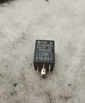 Audi A4 S4 B5 8D Other relay 431955531 25060000 153C53C31G15