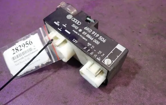 Seat Ibiza II (6k) Fan control module 6K0919506