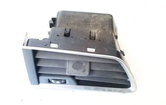 Peugeot 508 Dash center air vent grill 9686445377 a1010108