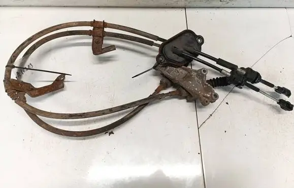 Honda Civic Gear shift cable linkage 